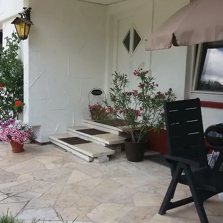 Lejlighed Ferienwohnung Mit Wunderschoner Aussicht,direkt Am Waldrand! *